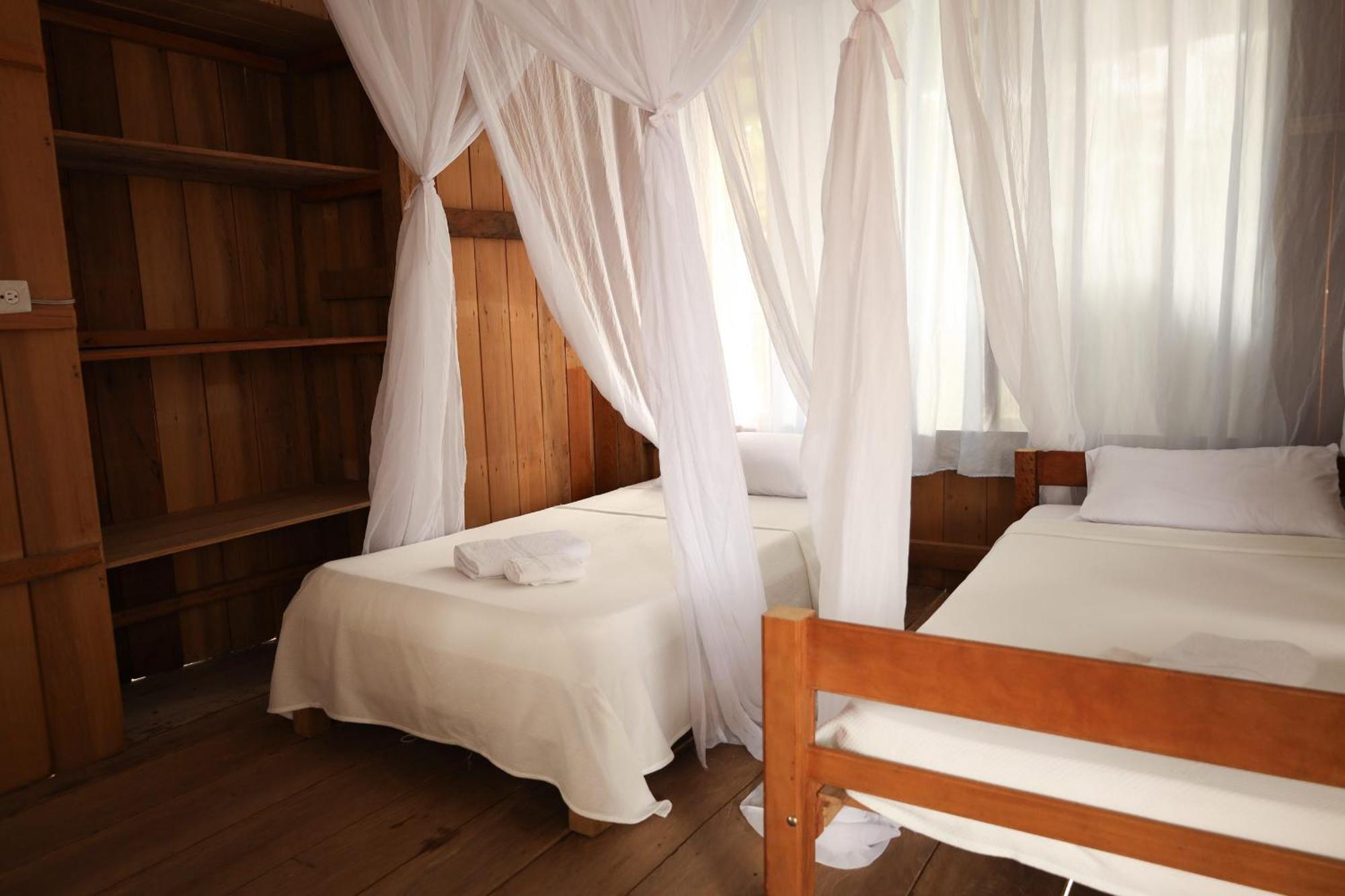 La Ceiba, Amazonas Hotel Leticia Buitenkant foto