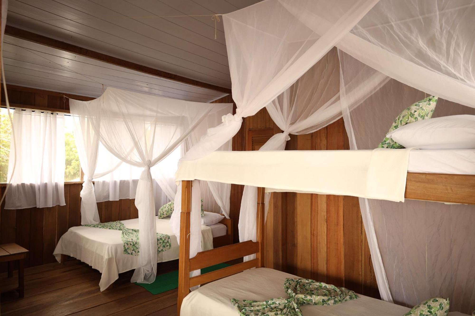 La Ceiba, Amazonas Hotel Leticia Buitenkant foto